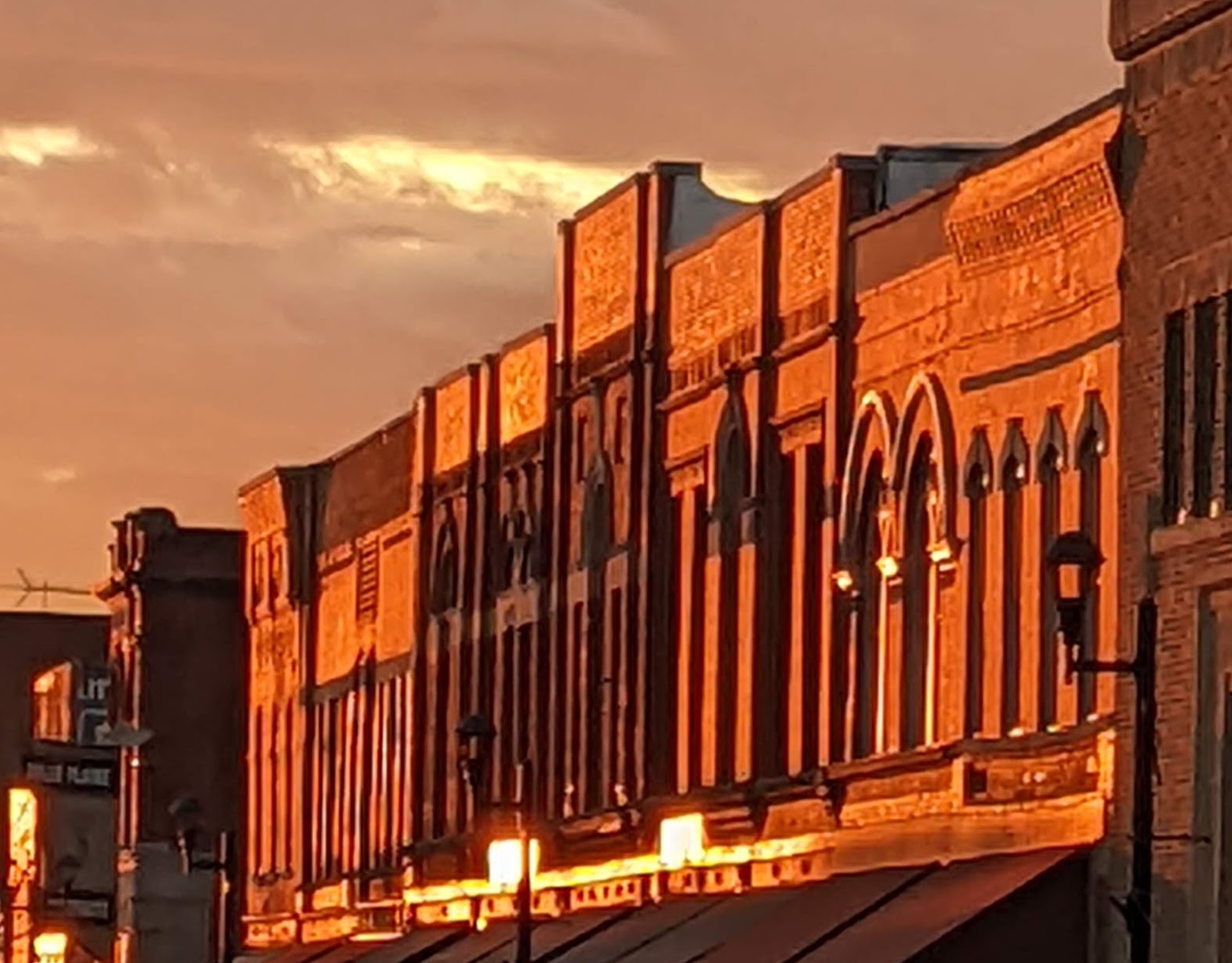 Evening sunset on Main Street The Belle Plaine Area Museum and Henry